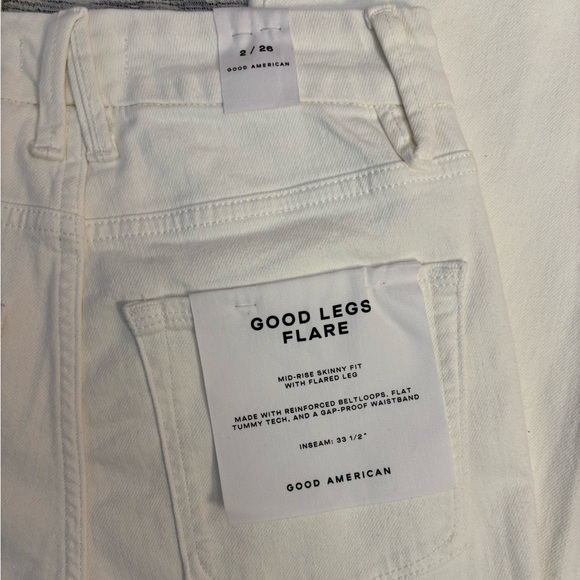 Good American Good Legs Mid-Rise Flare Jeans in White001 Size 2/26 NWT - - Picture 9 of 10